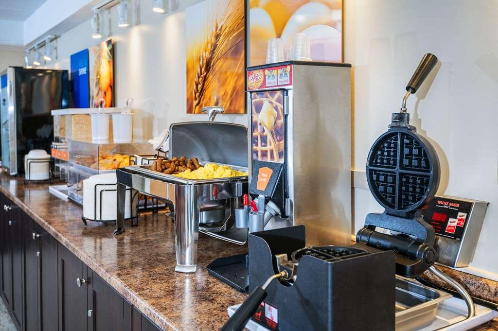 Comfort Inn Midland Restaurant bilde